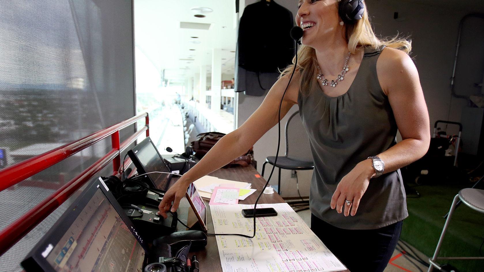 Pac-12 Networks broadcaster the picture of calm as she makes conference history